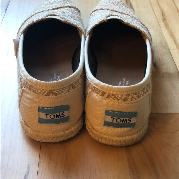 Toms slip on shoes - Picture 3 of 5
